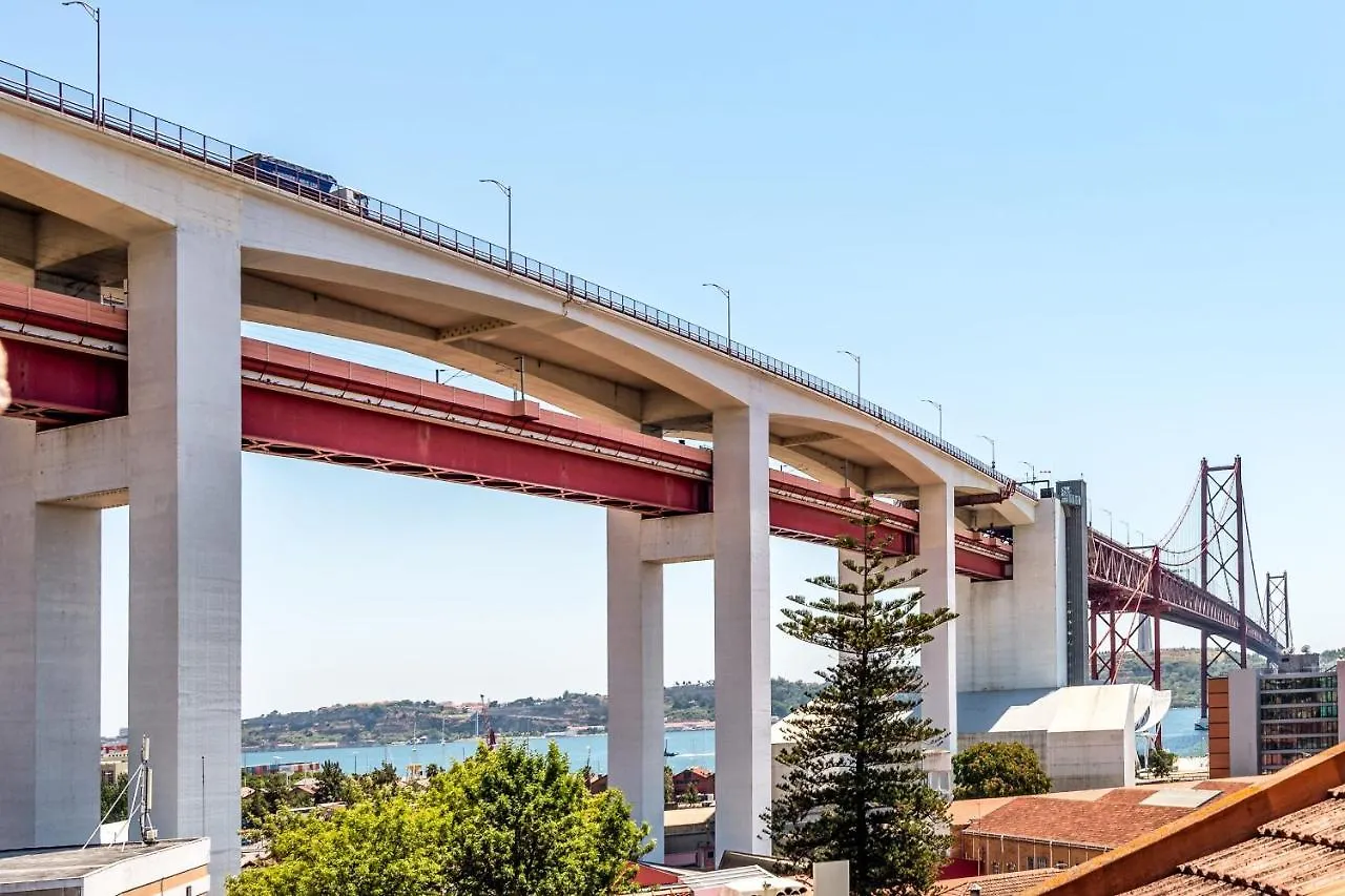 شقة Lisboa Guestready - Family Home W Rooftop In Alcantara البرتغال